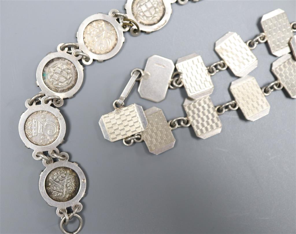 A stylish 925 brooch, silver monument bracelet, charm bracelet etc.